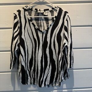 Rachel Zoe 3/4 sleeved Top Women Size 1X Black White  Linen Zebra Animal Print